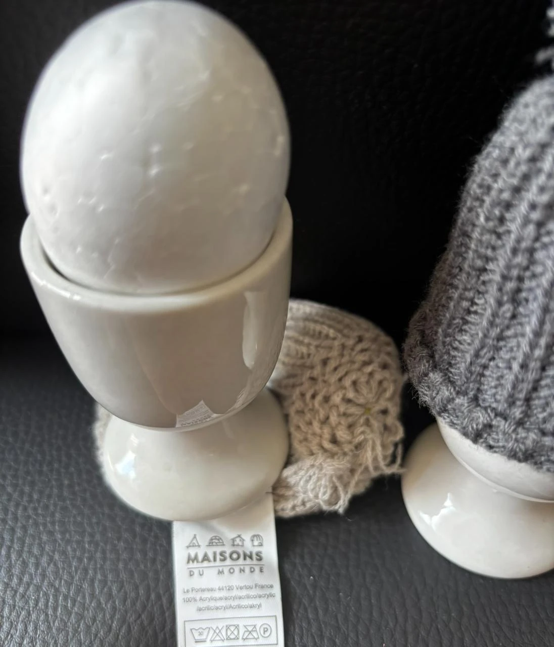 🥚 Lote de 2 coquetieres Maisons du Monde con gorros de lana para calentar huevos – photo 4